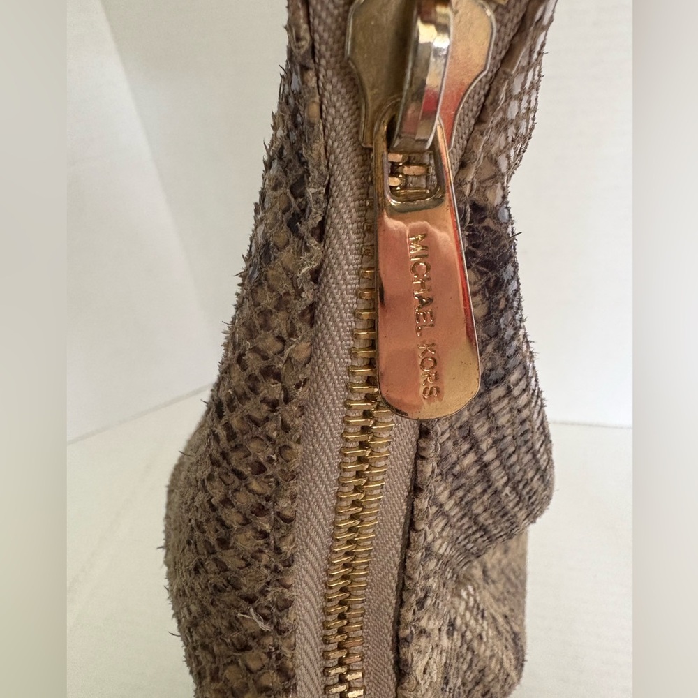 Michael Kors python hobo with shoulder strap - Picture 10 of 10